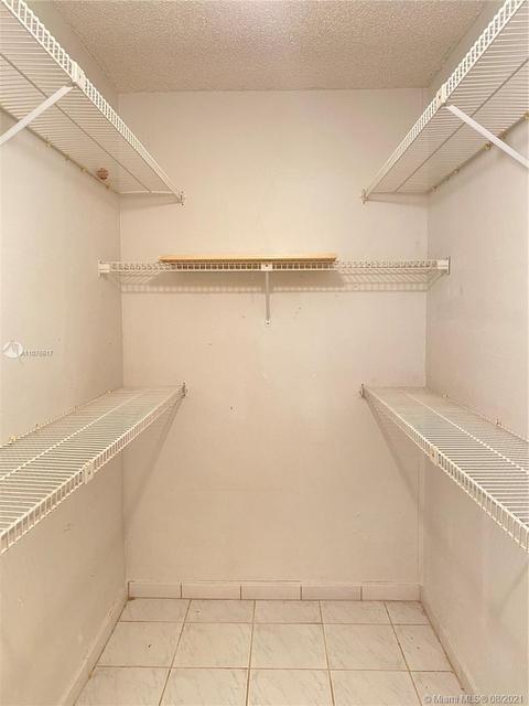 151 E 53rd Ter, Hialeah, FL 33013 photo 17