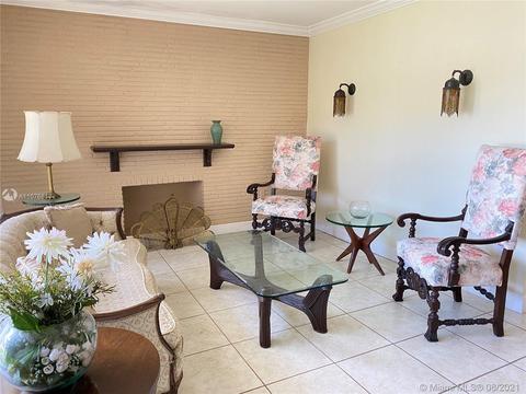 151 E 53rd Ter, Hialeah, FL 33013 photo 4