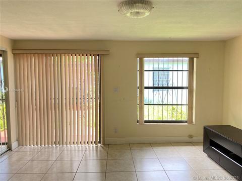 151 E 53rd Ter, Hialeah, FL 33013 photo 9