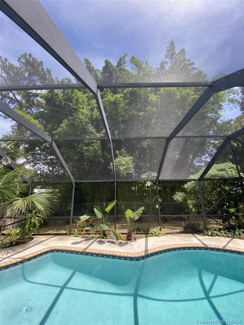 1684 SW College St, Stuart, FL 34997 photo 2