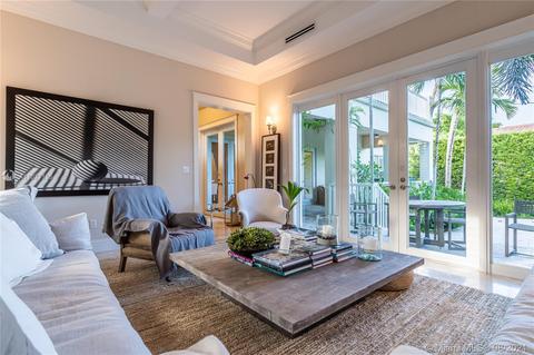 270 Buttonwood Dr, Key Biscayne, FL 33149 photo 4