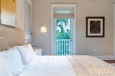 270 Buttonwood Dr, Key Biscayne, FL 33149 photo 21