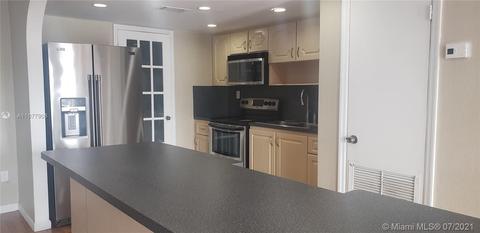 6971 W 17th Ct, Hialeah, FL 33014 photo 4