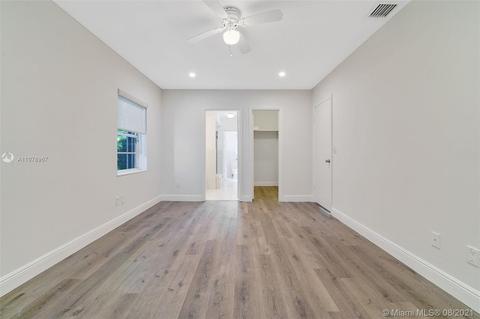 9224 Dickens Ave, Surfside, FL 33154 photo 15
