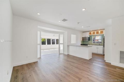 9224 Dickens Ave, Surfside, FL 33154 photo 7