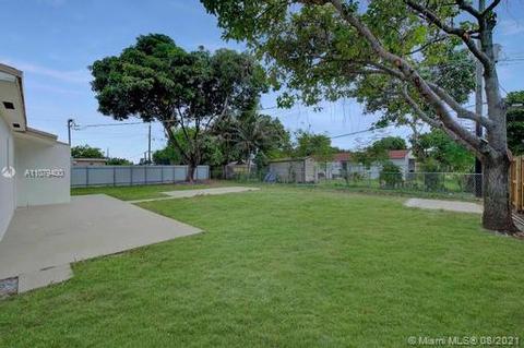915 Sultan Ave, Opa Locka, FL 33054 photo 14