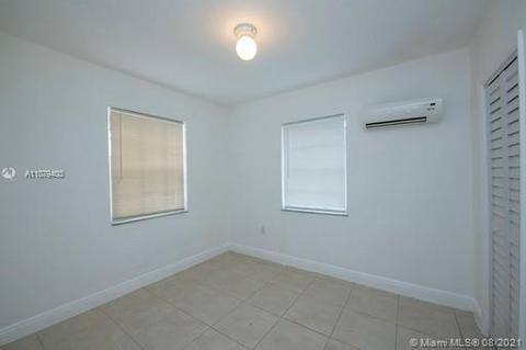915 Sultan Ave, Opa Locka, FL 33054 photo 12