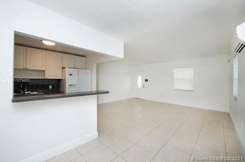 915 Sultan Ave, Opa Locka, FL 33054 photo 4
