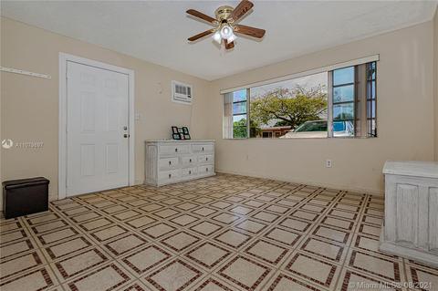 5300 W 14th Ct, Hialeah, FL 33012 photo 9