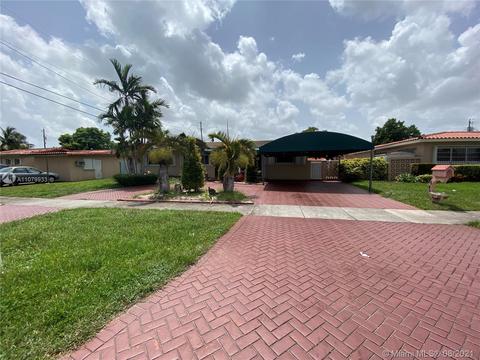 642 W 65th Dr, Hialeah, FL 33012 photo 3