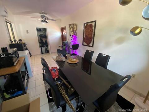 642 W 65th Dr, Hialeah, FL 33012 photo 8