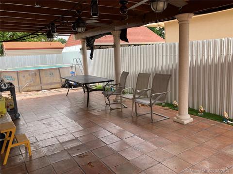 642 W 65th Dr, Hialeah, FL 33012 photo 20