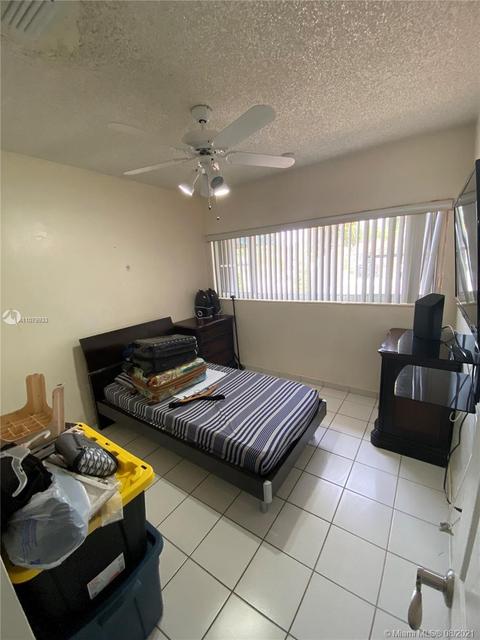 642 W 65th Dr, Hialeah, FL 33012 photo 11