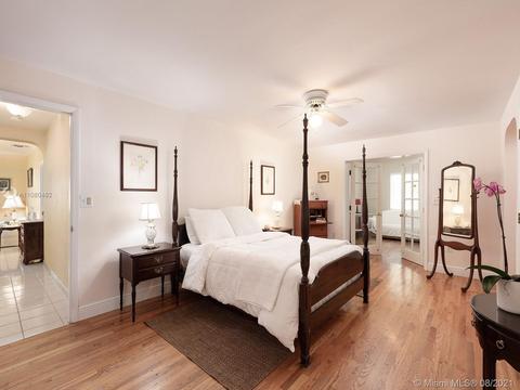1424 Alberca St, Coral Gables, FL 33134 photo 10