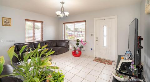 650 E 16th Pl, Hialeah, FL 33010 photo 12