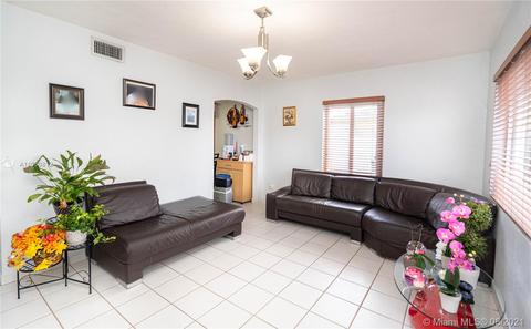 650 E 16th Pl, Hialeah, FL 33010 photo 11