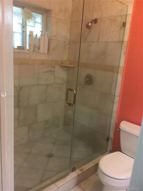 7746 W 30th Ln, Hialeah, FL 33018 photo 8
