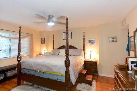 8010 Hampton Blvd #207, North Lauderdale, FL 33068 photo 9