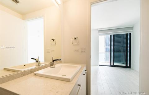 1010 Brickell Ave #4403, Miami, FL 33131 photo 30