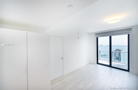 1010 Brickell Ave #4403, Miami, FL 33131 photo 23
