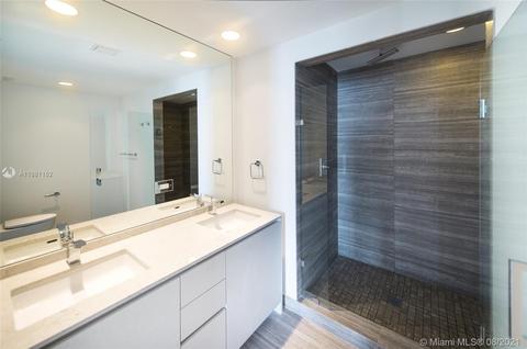 1010 Brickell Ave #4403, Miami, FL 33131 photo 21