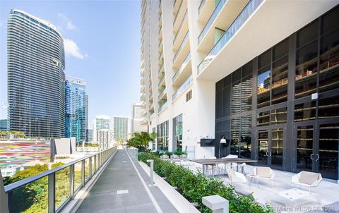 1010 Brickell Ave #4403, Miami, FL 33131 photo 59