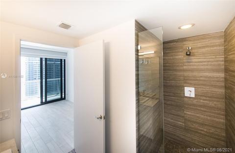 1010 Brickell Ave #4403, Miami, FL 33131 photo 29