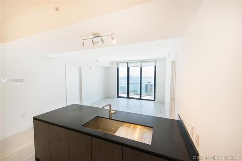 1010 Brickell Ave #4403, Miami, FL 33131 photo 3