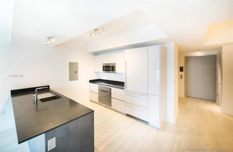1010 Brickell Ave #4403, Miami, FL 33131 photo 9