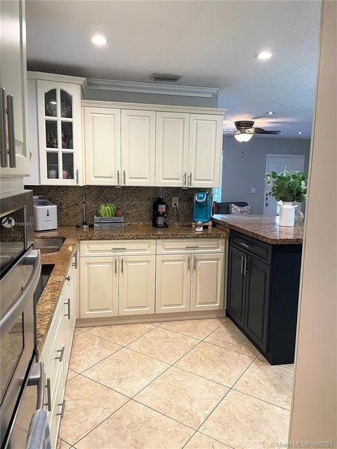 3295 W 9th Ave, Hialeah, FL 33012 photo 7