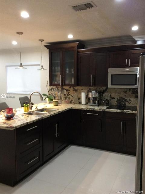 200 E 14th St, Hialeah, FL 33010 photo 3
