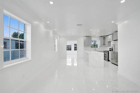 481 E 42nd St, Hialeah, FL 33013 photo 30