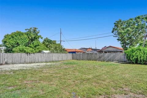 481 E 42nd St, Hialeah, FL 33013 photo 9