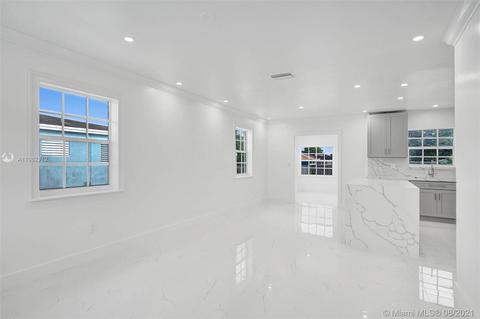 481 E 42nd St, Hialeah, FL 33013 photo 45