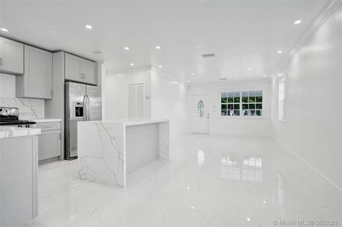 481 E 42nd St, Hialeah, FL 33013 photo 35