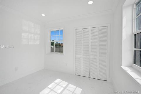 481 E 42nd St, Hialeah, FL 33013 photo 18