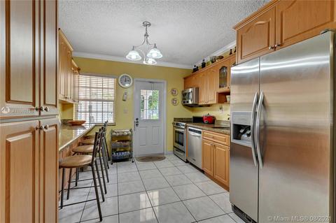 3321 E 2nd Ave, Hialeah, FL 33013 photo 27