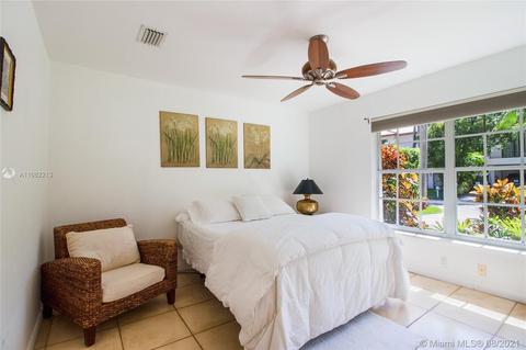 560 Hampton Ln, Key Biscayne, FL 33149 photo 18