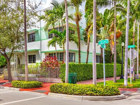 901 3rd St #8, Miami Beach, FL 33139