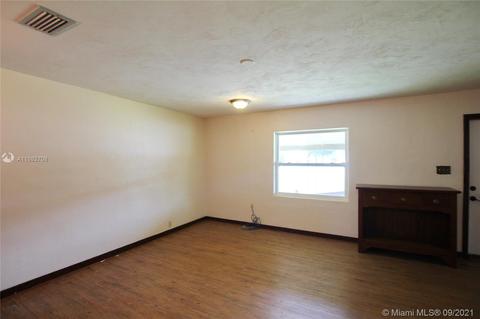 509 SW 2nd Ave, Okeechobee, FL 34974 photo 13