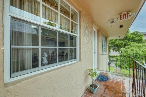 685 E 2nd Ave, Hialeah, FL 33010 photo 18