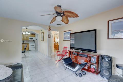 685 E 2nd Ave, Hialeah, FL 33010 photo 7