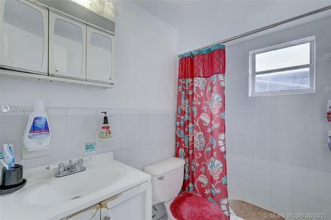 685 E 2nd Ave, Hialeah, FL 33010 photo 31