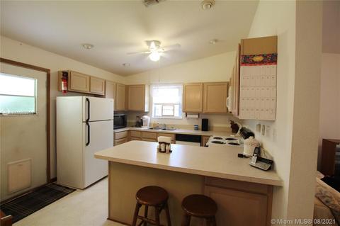 7272 NW 84th Ct, Okeechobee, FL 34972 photo 9