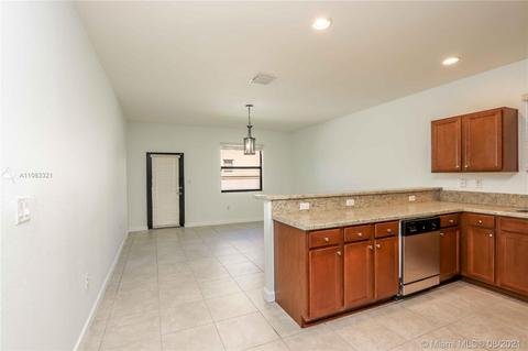 11400 SW 151st Path, Miami, FL 33196 photo 6