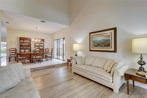 2960 E Budd Dr, Hollywood, FL 33026 photo 13