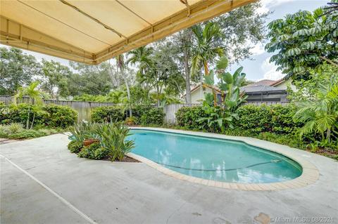 2960 E Budd Dr, Hollywood, FL 33026 photo 33