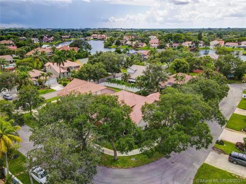 2960 E Budd Dr, Hollywood, FL 33026 photo 55
