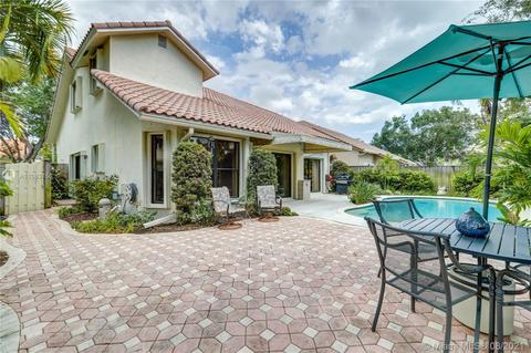 2960 E Budd Dr, Hollywood, FL 33026 photo 38