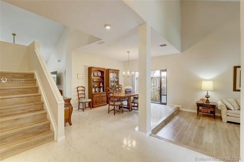 2960 E Budd Dr, Hollywood, FL 33026 photo 6